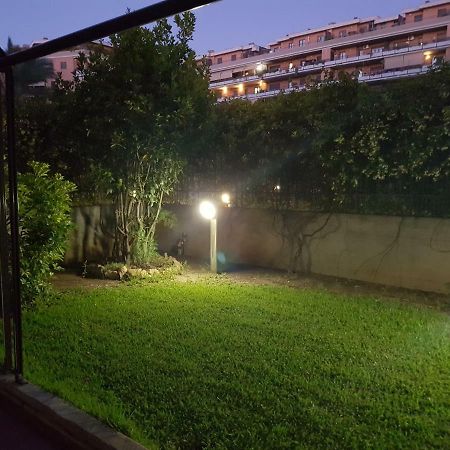 Stoccolma 11 Airport And Fiera Apartment Fiumicino Bagian luar foto